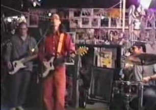 Pop Heiress Dies Live at The Heavy Metal Shop